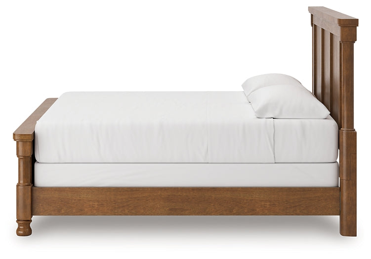 Rowlenstown California King Poster Bed with Mirrored Dresser